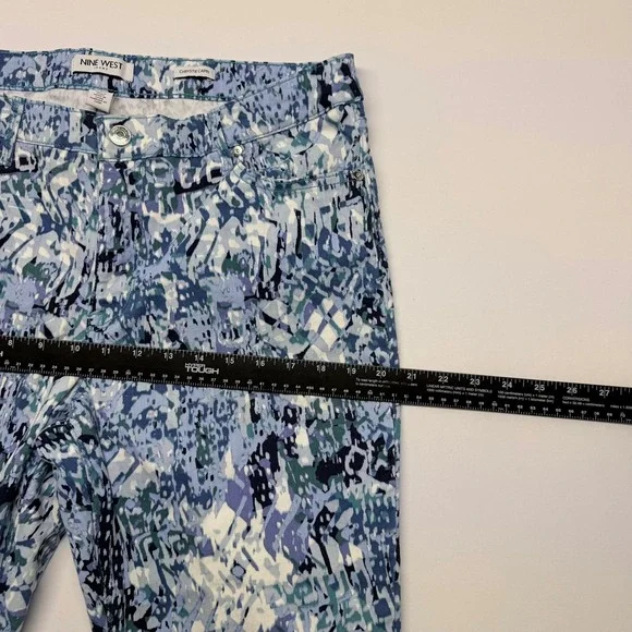 Nine West Chrystie Capri Jeans Women 16 Blue Abstract Print Stretch Cropped Pant - Picture 8 of 11
